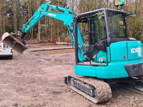 60" / 1.5m Tilt Ditching Bucket for 4.0 to 5.9 tonne mini excavators