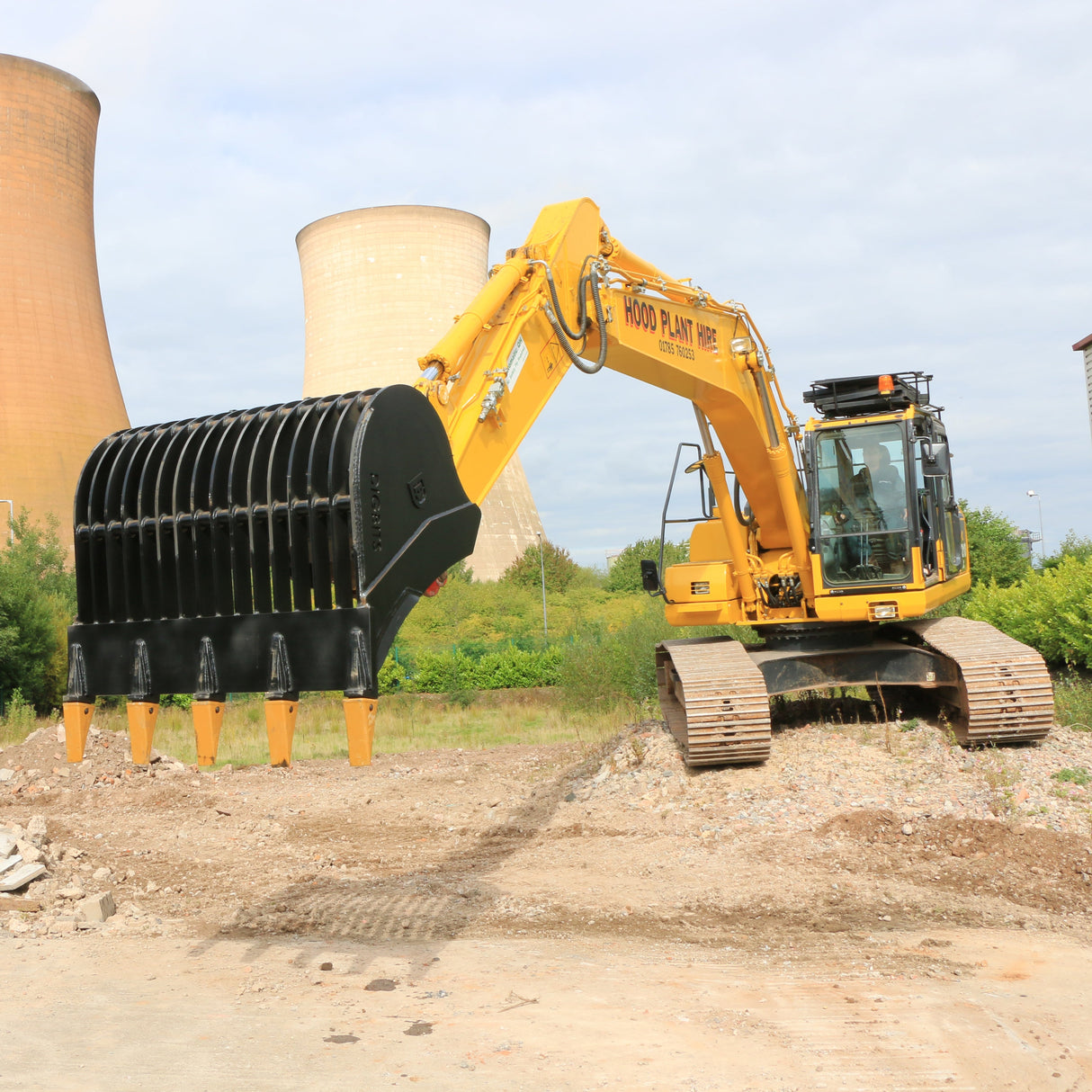 60" (1500mm) Riddle Bucket, 75mm gaps, 80mm pins for 18 to 24 tonne excavators