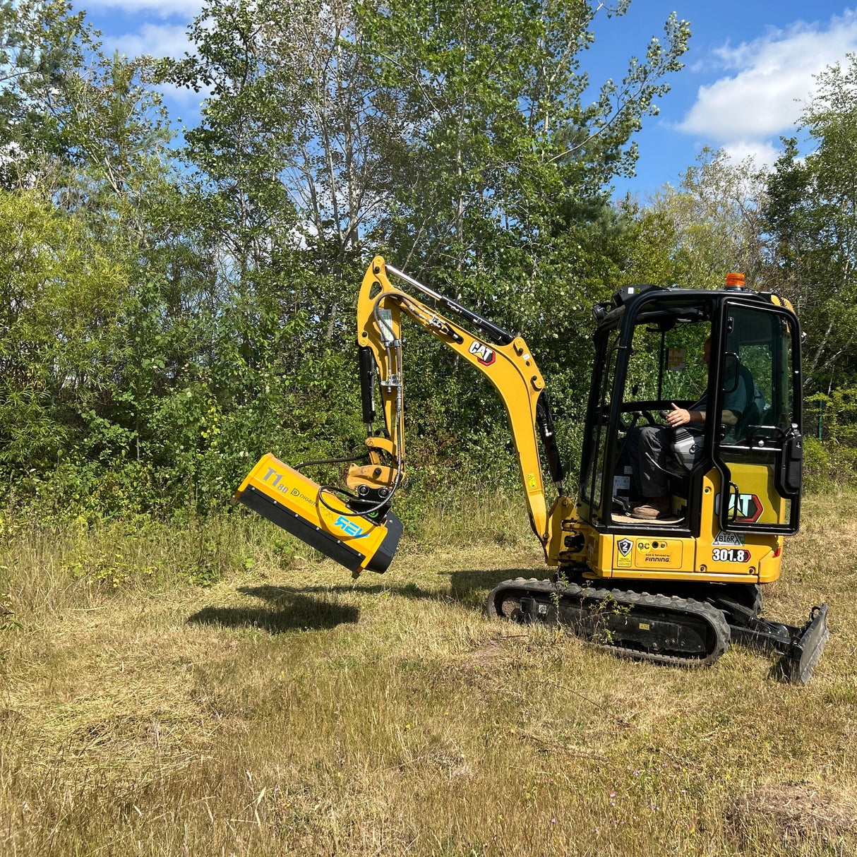 Flail 800mm mini excavators to 1.5 to 2.5t - hammers as std