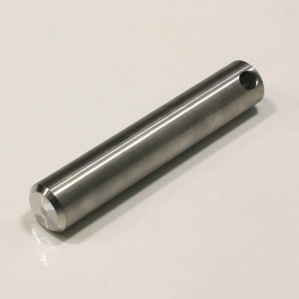 JCB 15C-1 Bucket Pin for JCB 15C-1 / JCB 16C-1 / JCB 18Z-1 / JCB 19C-1 *For Drilled Boss Type Bucket*