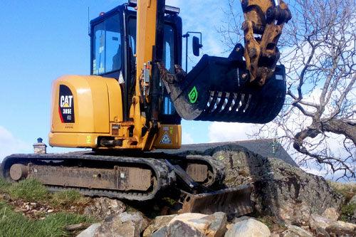 36" (900mm) Riddle Bucket with 75mm gaps for 4 to 5.9t mini diggers, made by Digbits - DIGBITS Limited