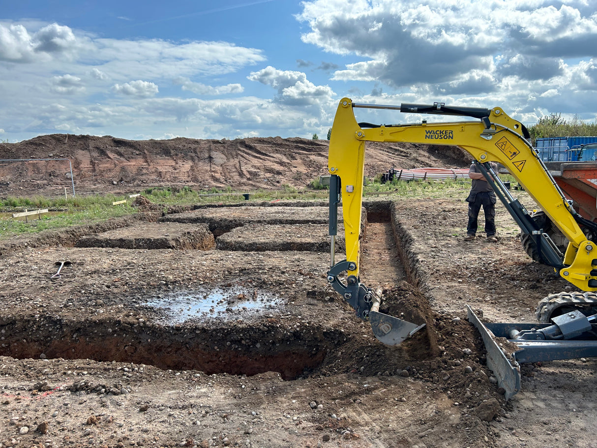 (900mm) 36" Ditching Bucket 1.0 to 1.9t diggers made by Digbits