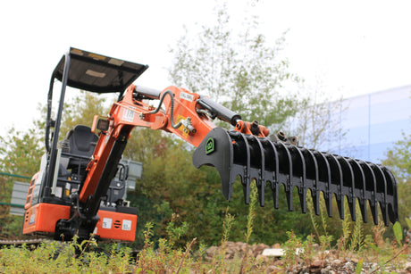 TAKEUCHI TB016 36" / 900mm General Purpose Rake Bucket, 50mm gaps, 1.0 to 1.9 tonne mini diggers