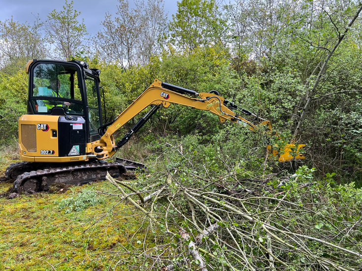 TS02 200mm Tree Shear 2.0-4.9 tonne excavators – DIGBITS Limited